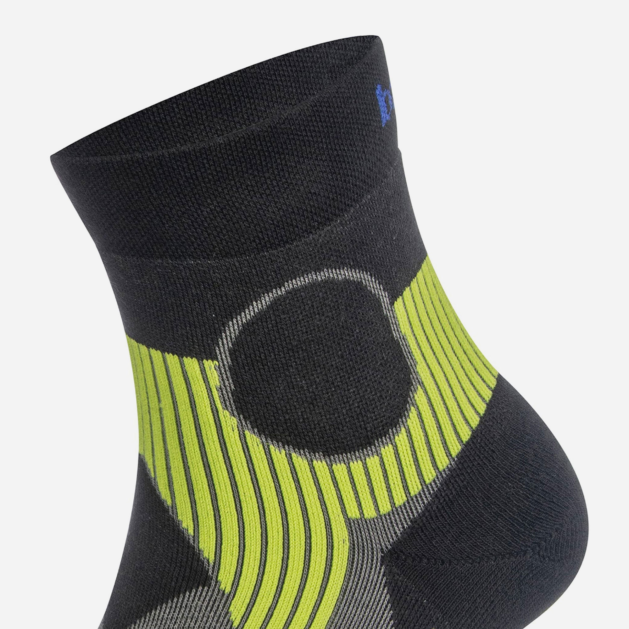 Vớ Thể Thao Balega Quarter - Support Light Grey / Black - Đen - Supersports Vietnam