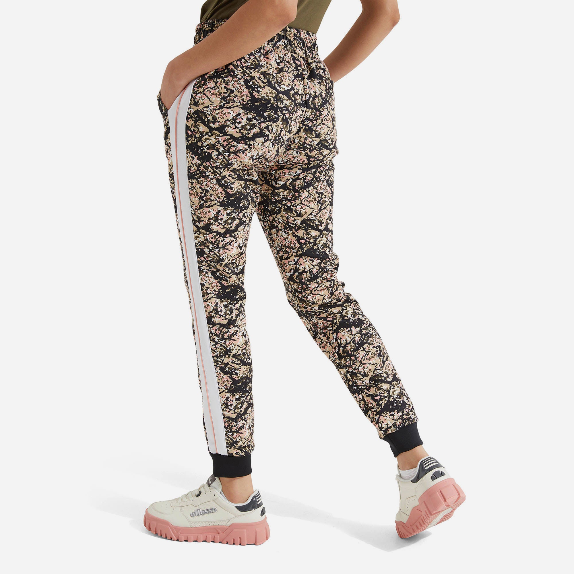 Quần Dài Nữ Ellesse Mountains-Lune Track Pants - Supersports Vietnam