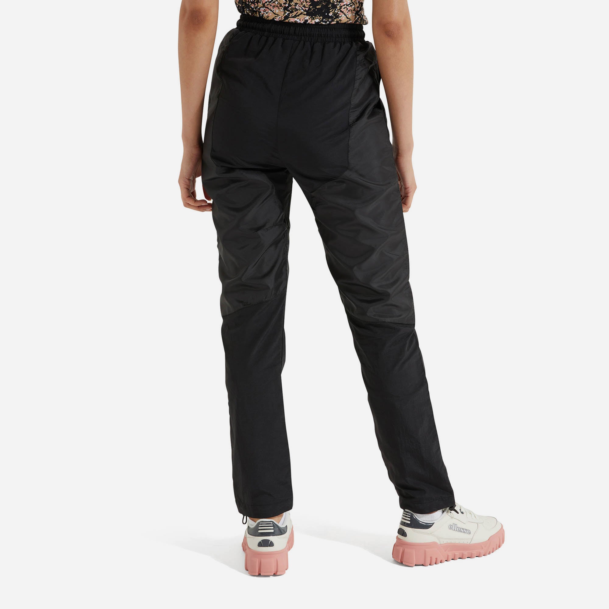 Quần Dài Thể Thao Nữ Ellesse Mountains-Empiler Track - Đen - Supersports Vietnam