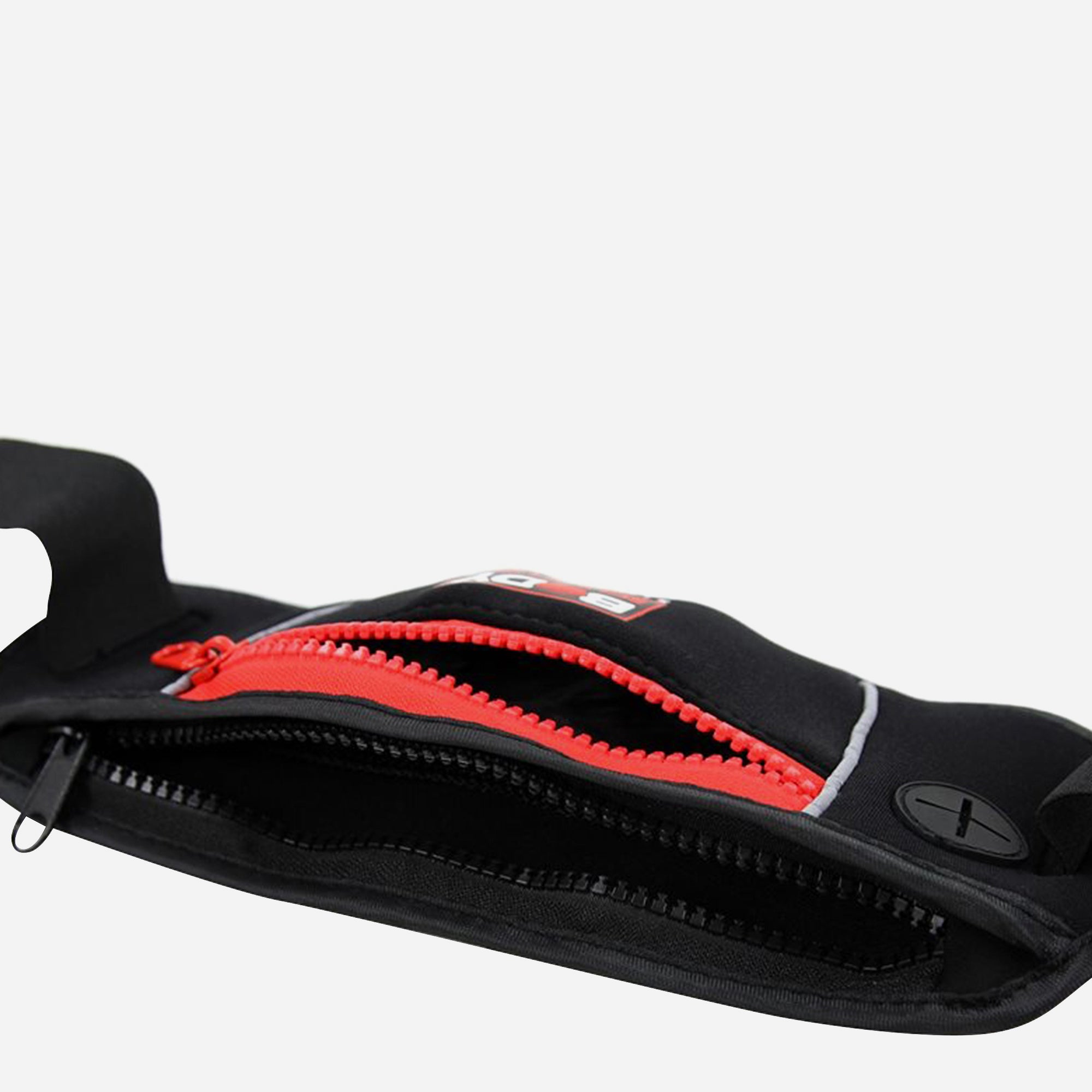 Túi Đeo Hông Body Sculpture - Đen - Supersports Vietnam