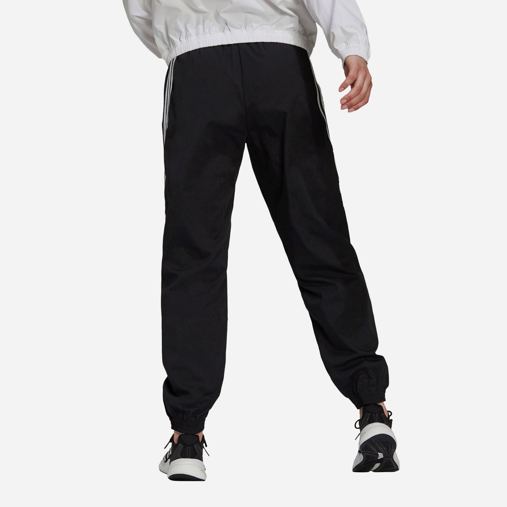 Quần Jogger Nữ Adidas Future Icons Woven - Đen - Supersports Vietnam