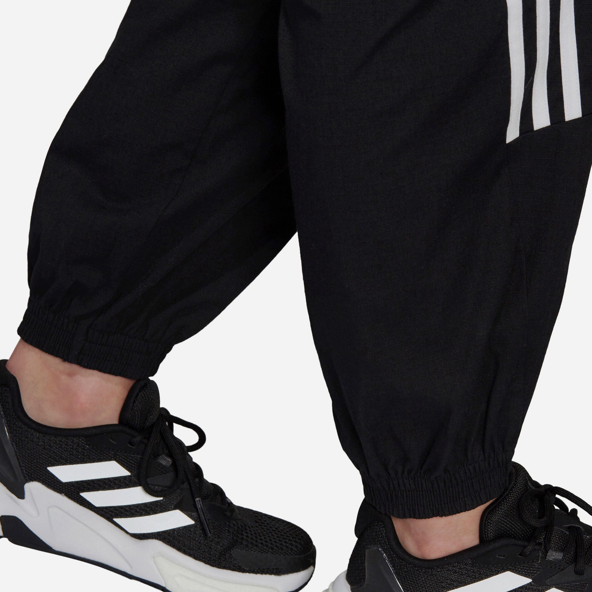 Quần Jogger Nữ Adidas Future Icons Woven - Đen - Supersports Vietnam