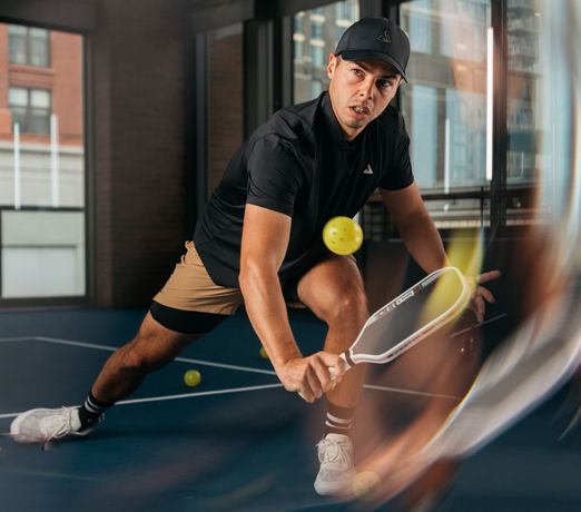 Mới Chơi Pickleball Nên Bắt Đầu Từ Đâu? Cách Chọn Vợt, Giày Và Gear Phù Hợp