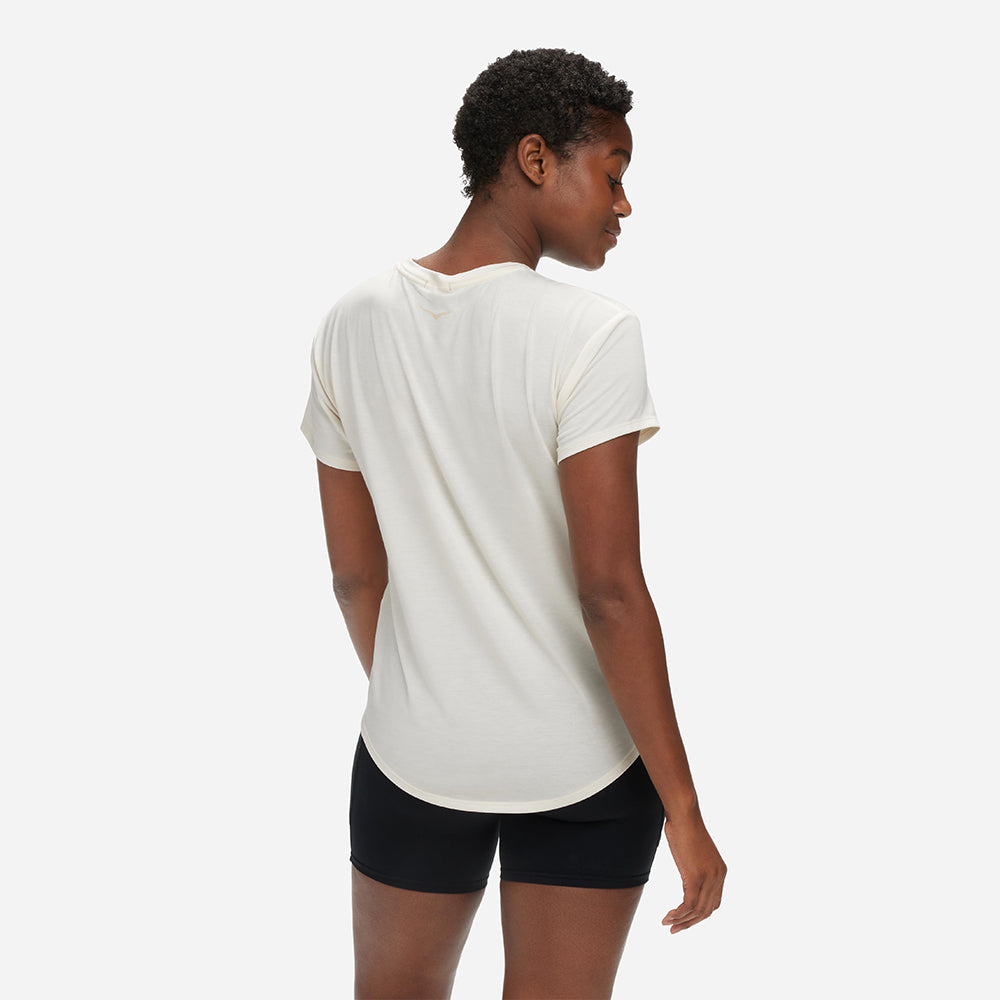 Áo Thun Nữ HOKA Essential - Trắng - Supersports Vietnam