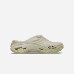 Giày Clog Unisex Crocs Echo Wave - Be - Supersports Vietnam