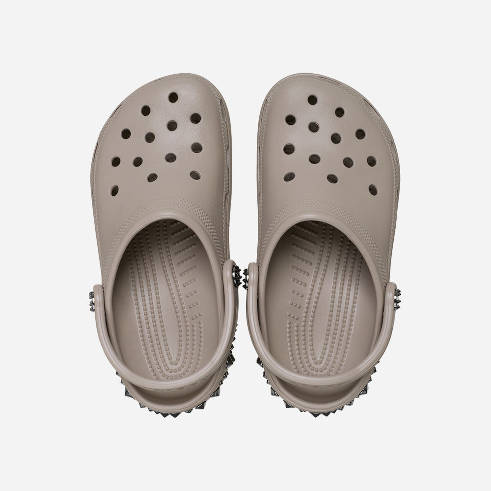 Giày Clog Unisex Crocs Classic Studded - Nâu - Supersports Vietnam