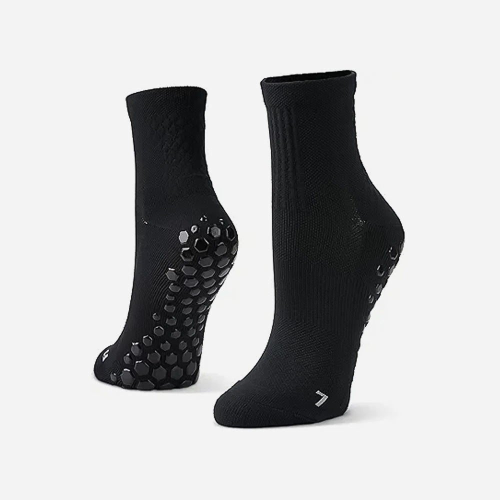Vớ Thể Thao Sofsole Half Crew Nylon Grip Zone - Supersports Vietnam