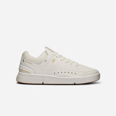 Women's On Running The Roger Centre Court Sneakers - White