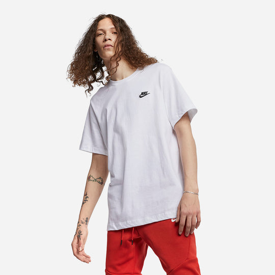 Men's Nike Club Essential Embroidered T-Shirt