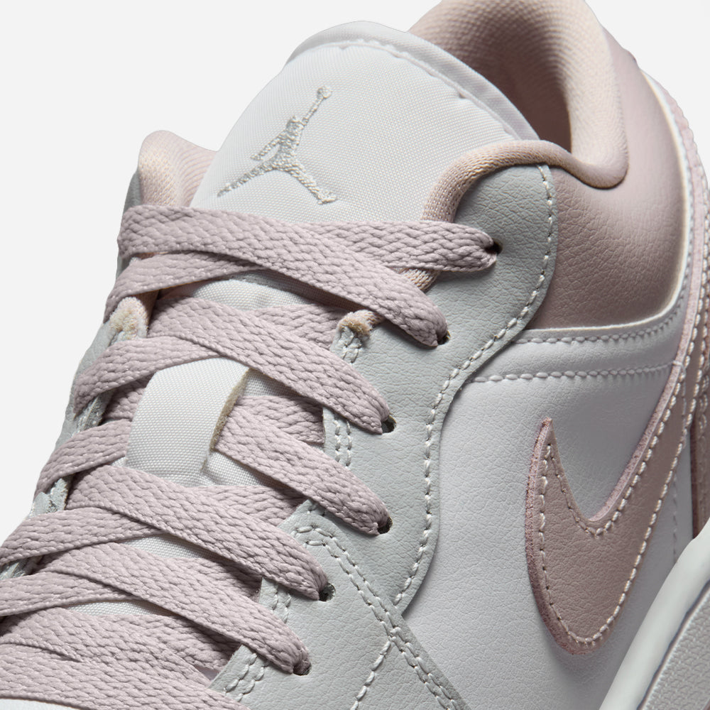 Giày Sneaker Nữ Nike Air Jordan 1 Low - Hồng - Supersports Vietnam