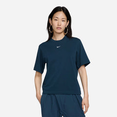 Áo Thun Nữ Nike Aws Essentials Boxy - Xanh Navy