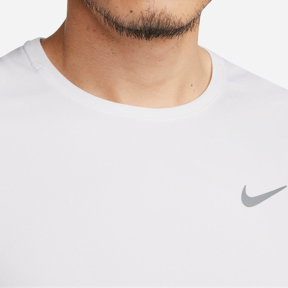 Áo Thun Nam Nike Dri-Fit Uv Miler - Trắng - Supersports Vietnam