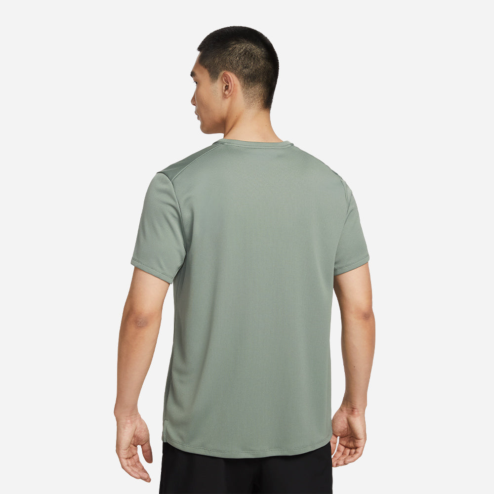 Áo Thun Nam Nike Dri-Fit Uv Miler Short-Sleeve - Xanh Lá - Supersports Vietnam