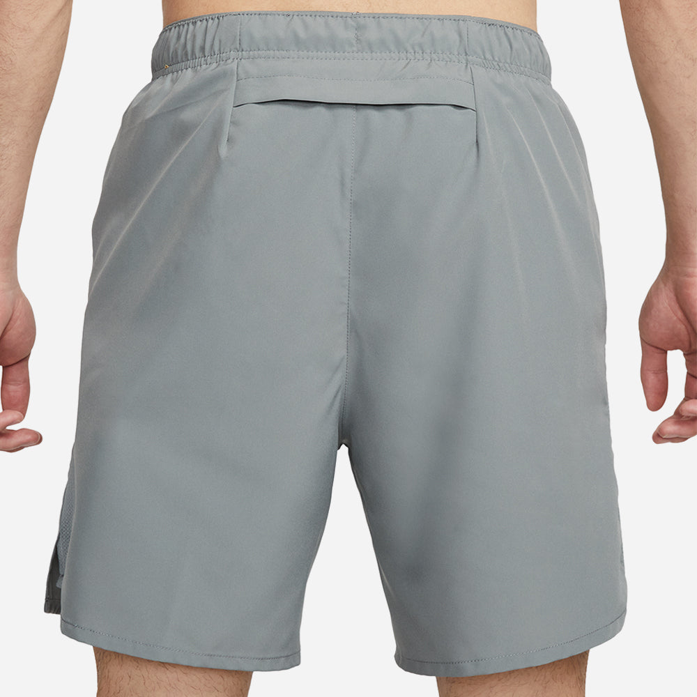 Quần Ngắn Thể Thao Nam Nike Dri-Fit Challenger - Xám - Supersports Vietnam