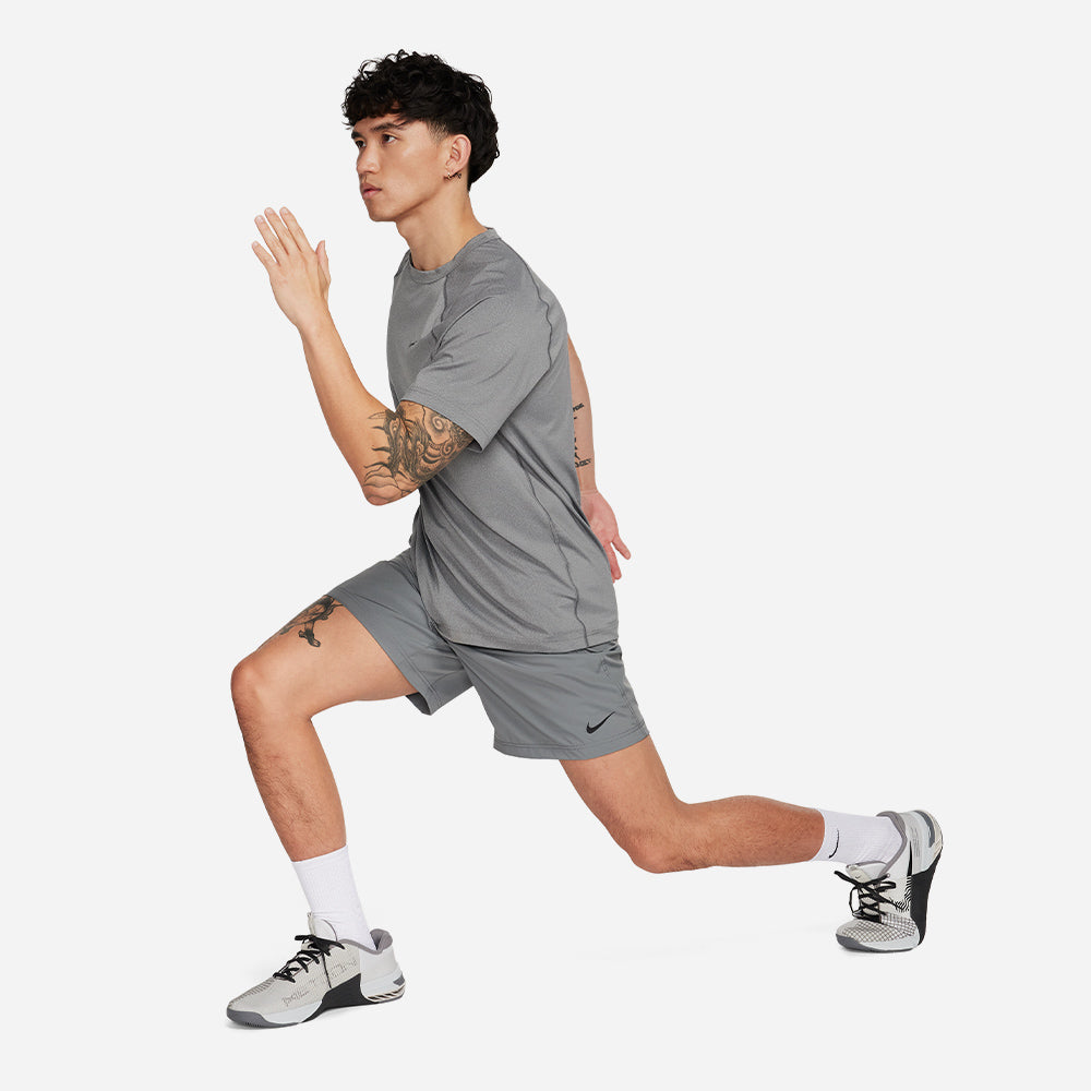 Quần Ngắn Thể Thao Nam Nike Dri-Fit Form 7 Inch Unlined Versatile - Xám - Supersports Vietnam
