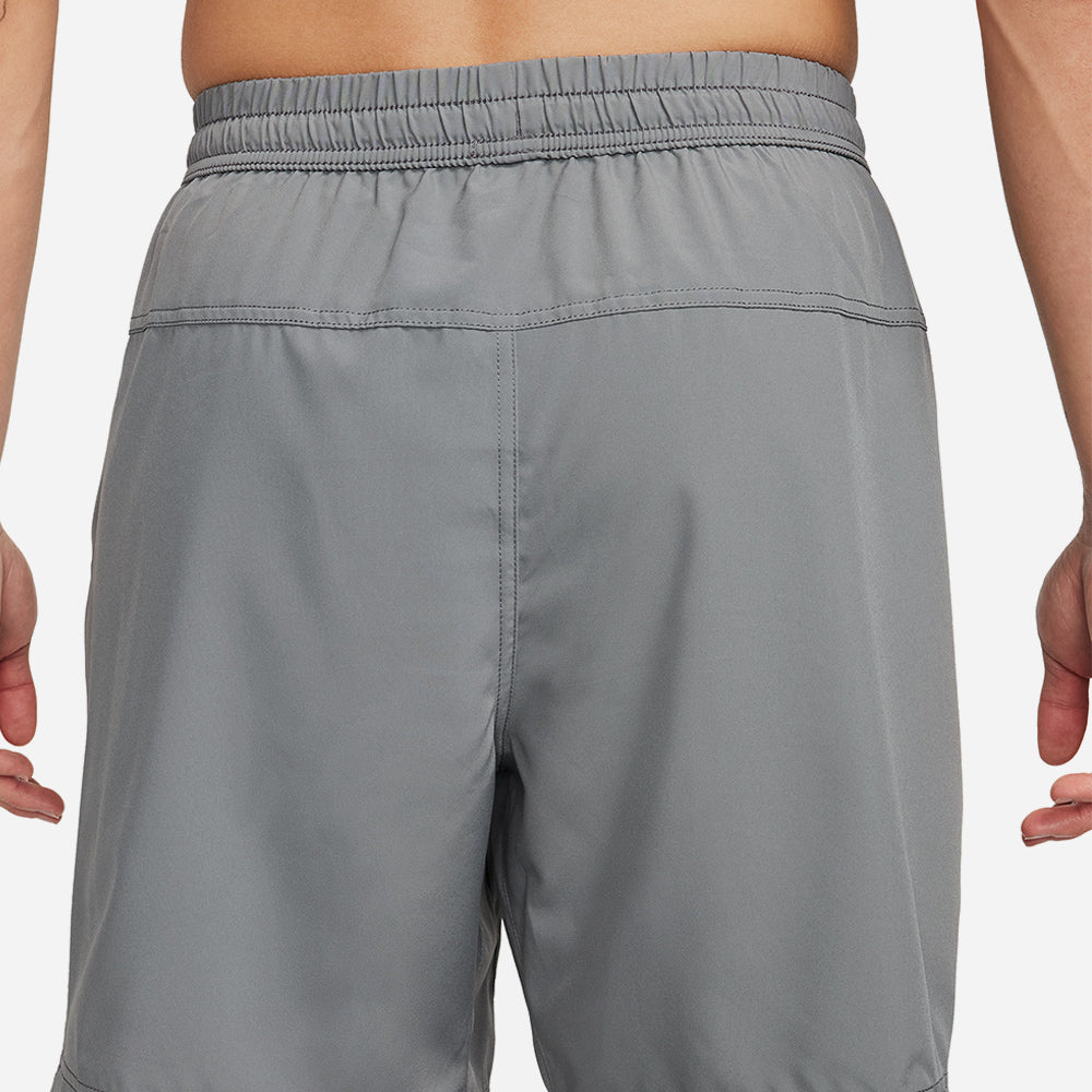 Quần Ngắn Thể Thao Nam Nike Dri-Fit Form 7 Inch Unlined Versatile - Xám - Supersports Vietnam
