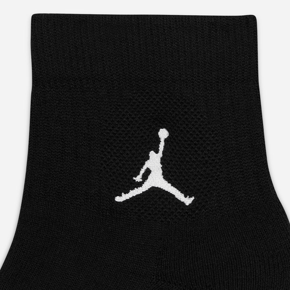 Vớ Thể Thao Nike Jordan Every Cushion Poly Ankle (3 Đôi) - Đen - Supersports Vietnam