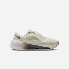 Women's Nike Versair Training Shoes - Beige