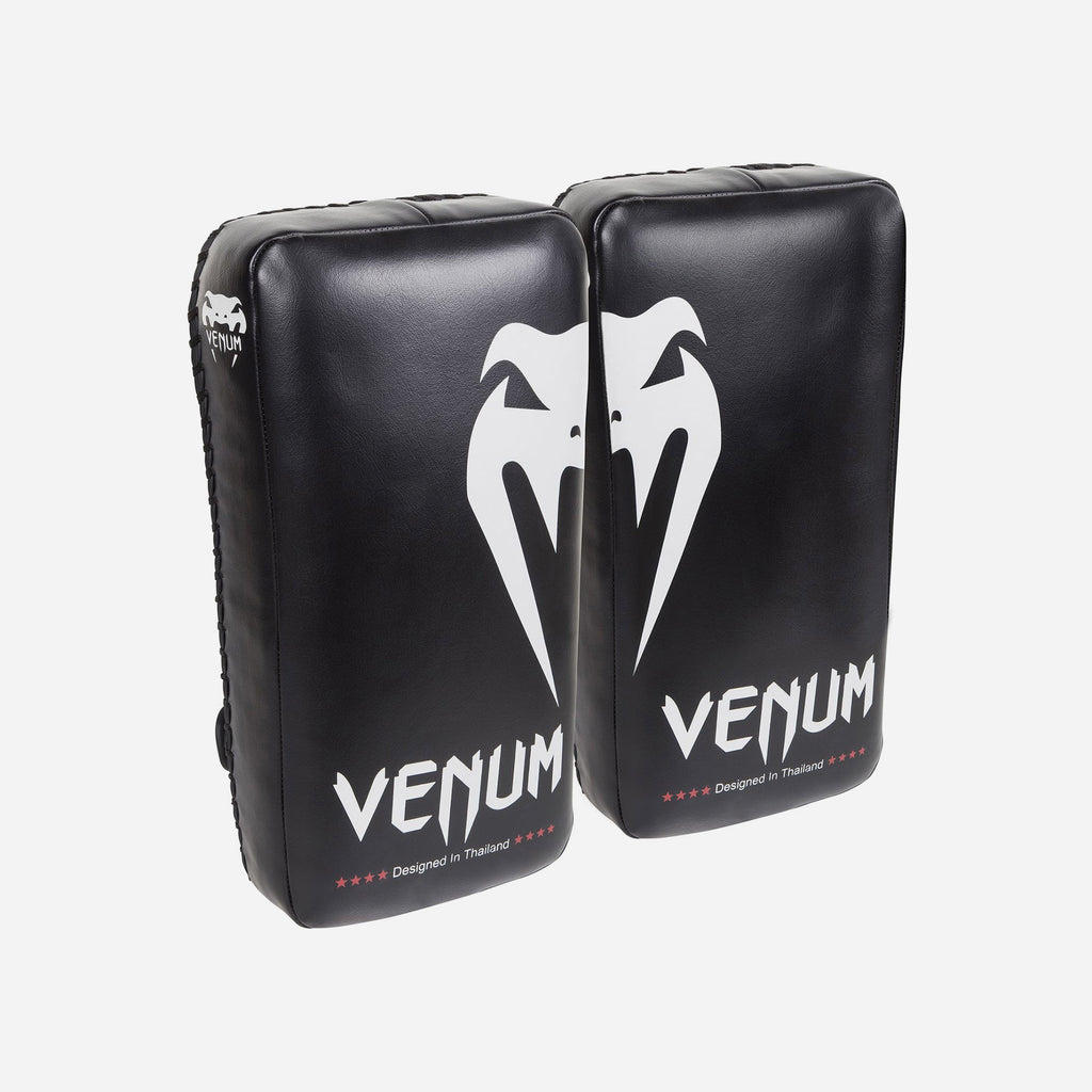 Đích Đấm Đá Tập Luyện Venum Giant Kick Pads (Pair)-Black/Ice - Supersports Vietnam