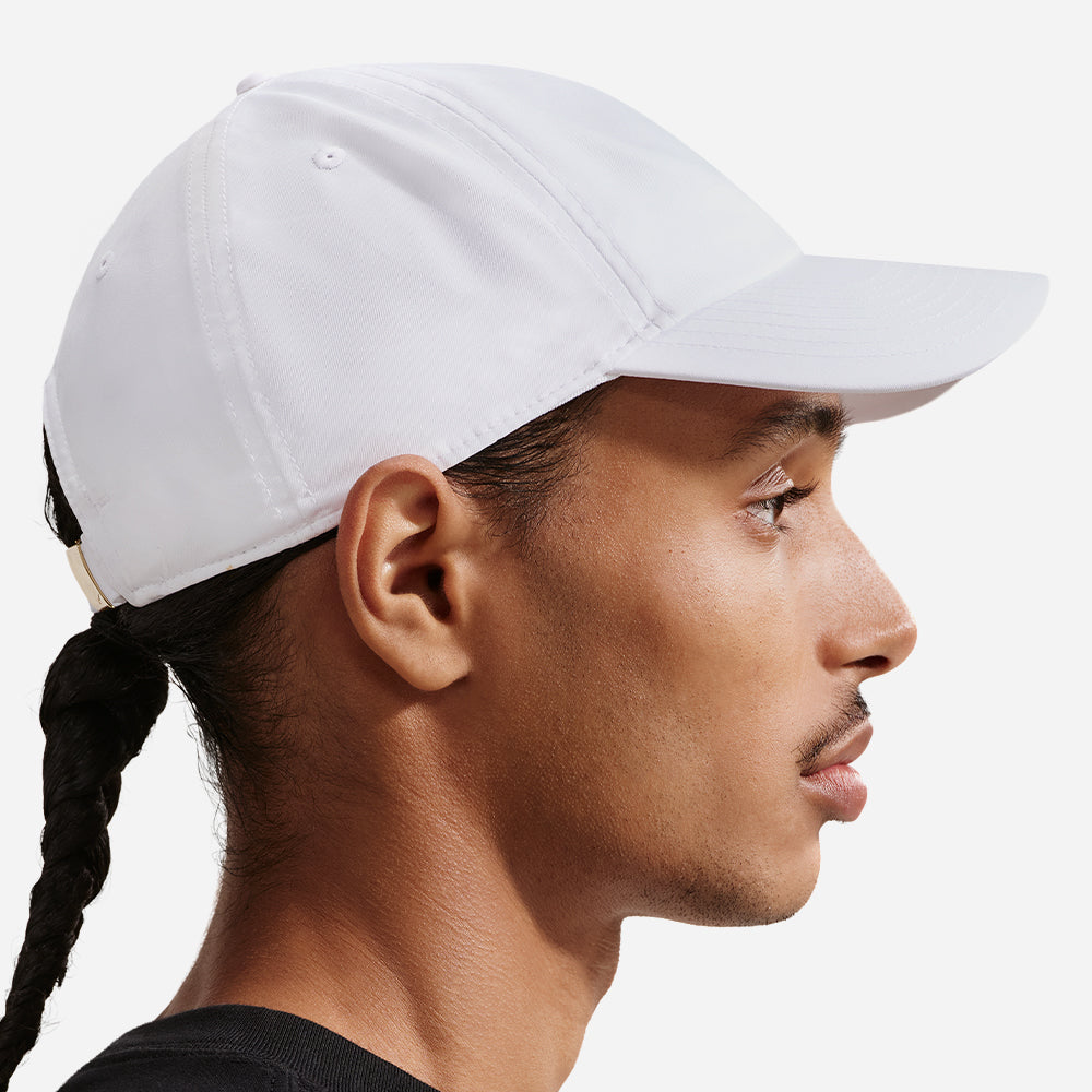 Mũ Lưỡi Trai Nike Dri-Fit Club Unstructured Metal Swoosh - Trắng - Supersports Vietnam