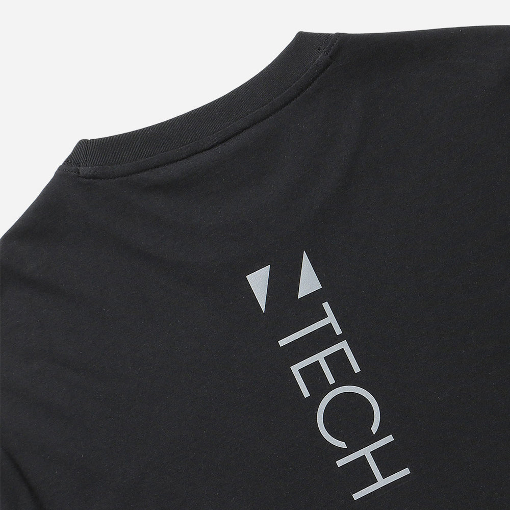 Áo Thun Tay Ngắn Unisex Fila Tech Logo Short Sleeve - Đen - Supersports Vietnam