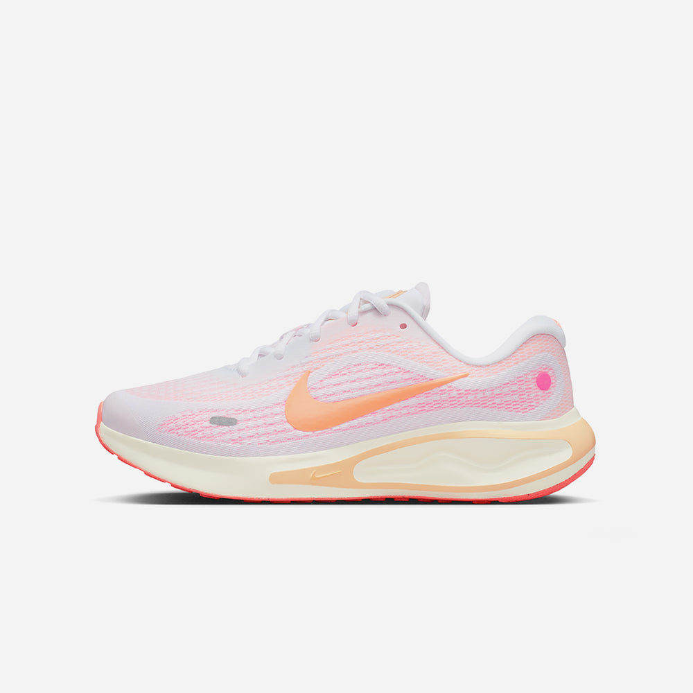 Giày Chạy Bộ Nữ Nike Journey Run - Hồng - Supersports Vietnam