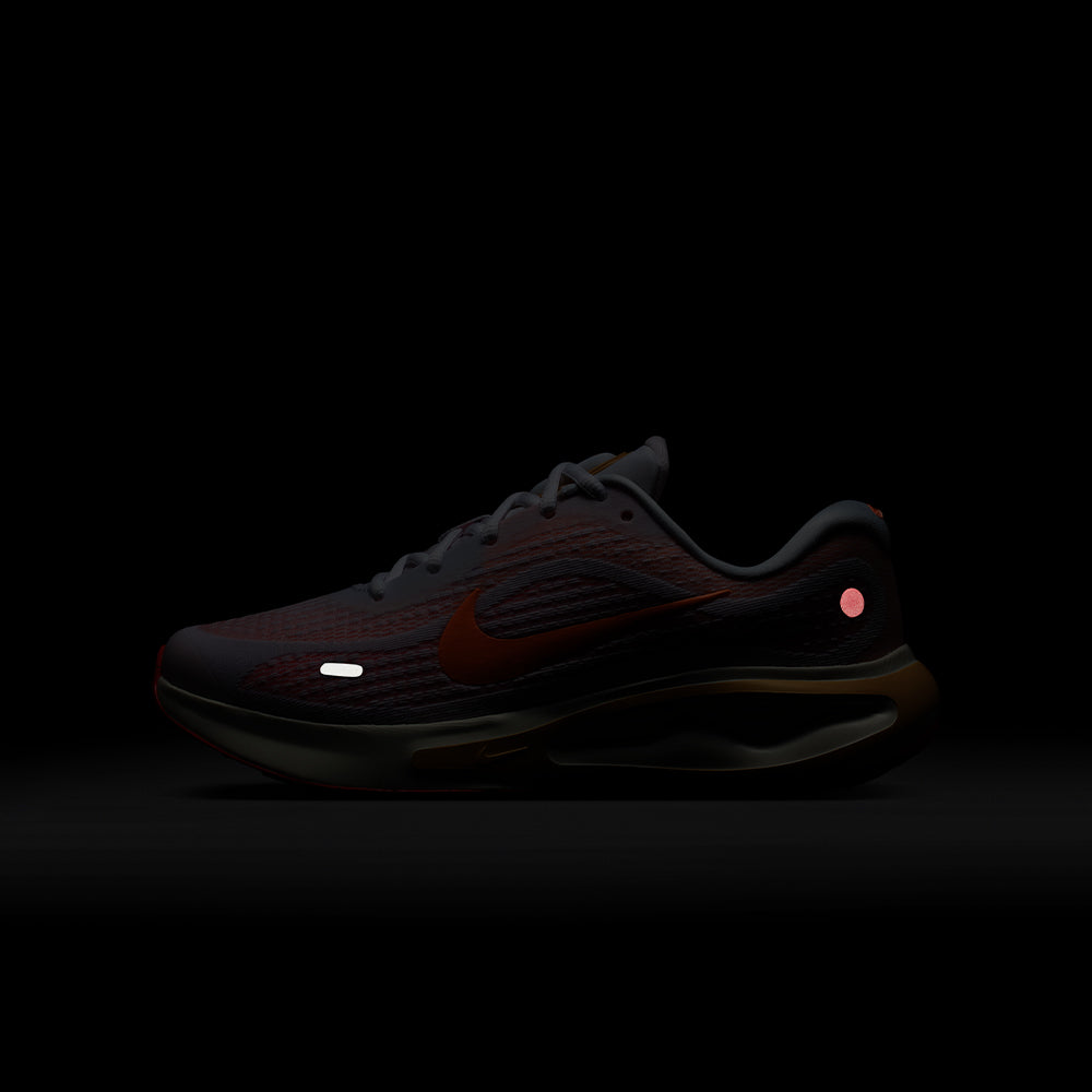 Giày Chạy Bộ Nữ Nike Journey Run - Hồng - Supersports Vietnam