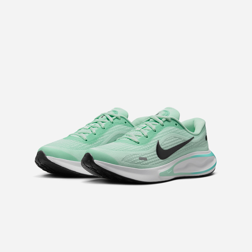 Giày Chạy Bộ Nữ Nike Journey Run - Xanh Lá - Supersports Vietnam