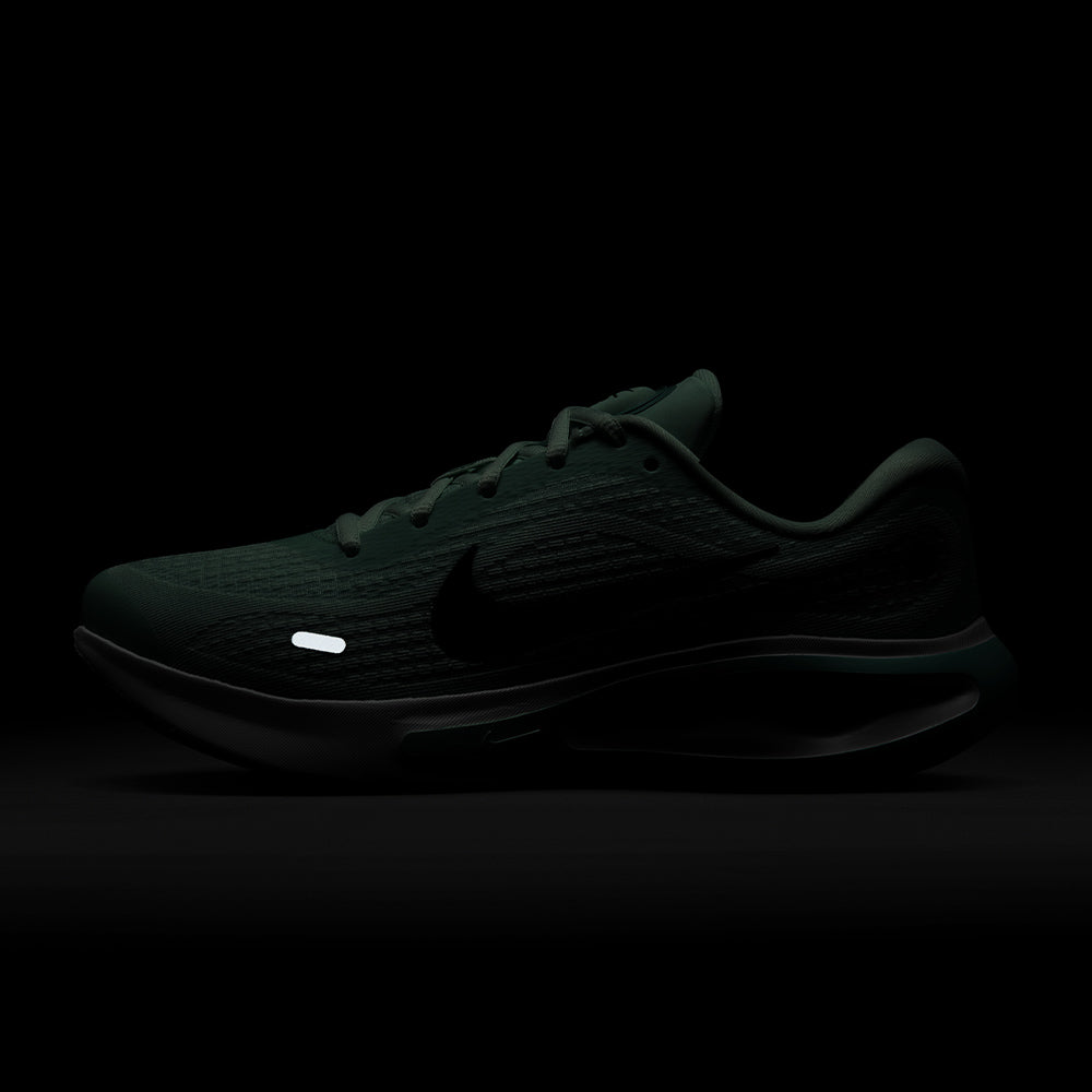 Giày Chạy Bộ Nữ Nike Journey Run - Xanh Lá - Supersports Vietnam