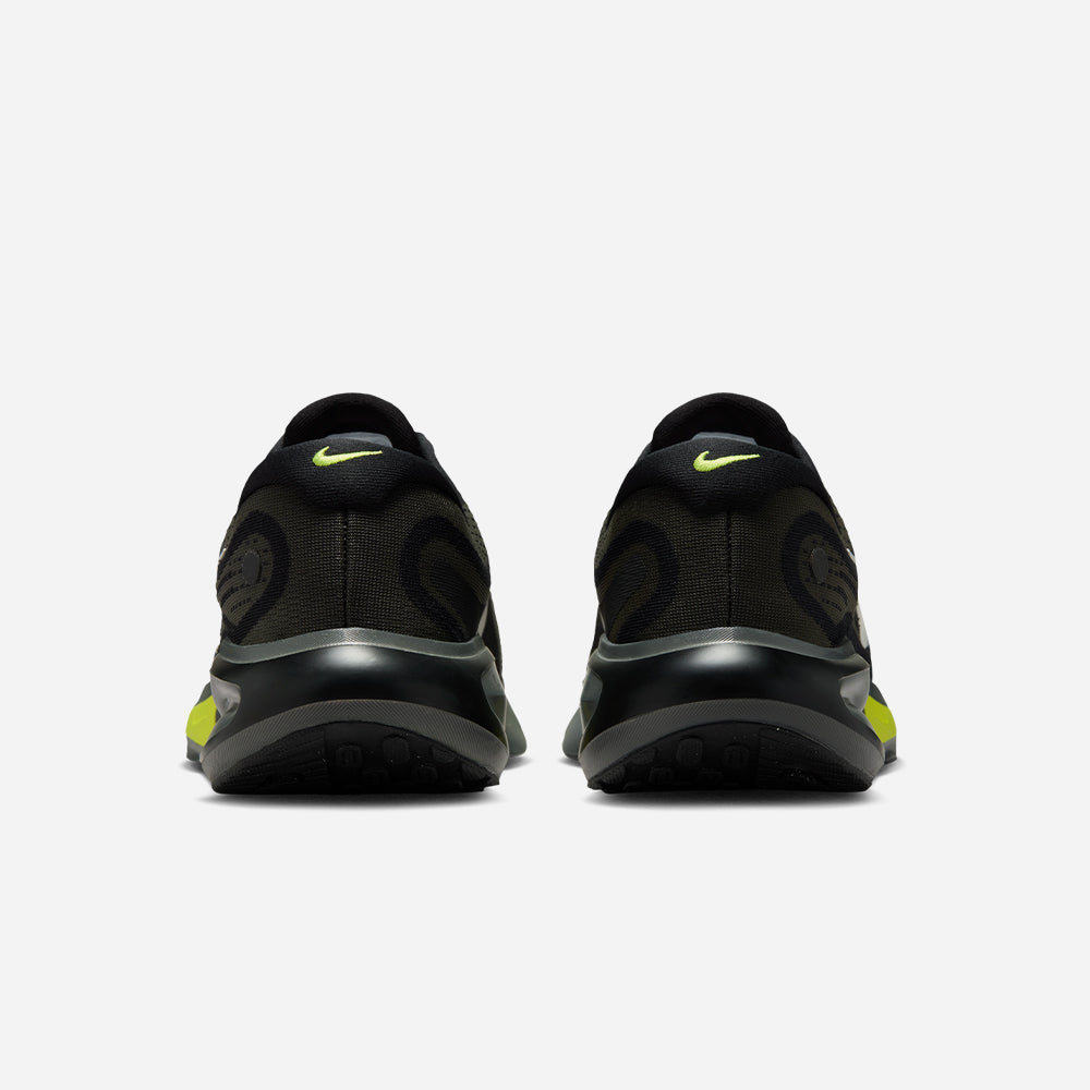 Giày Chạy Bộ Nam Nike Journey Run - Đen - Supersports Vietnam