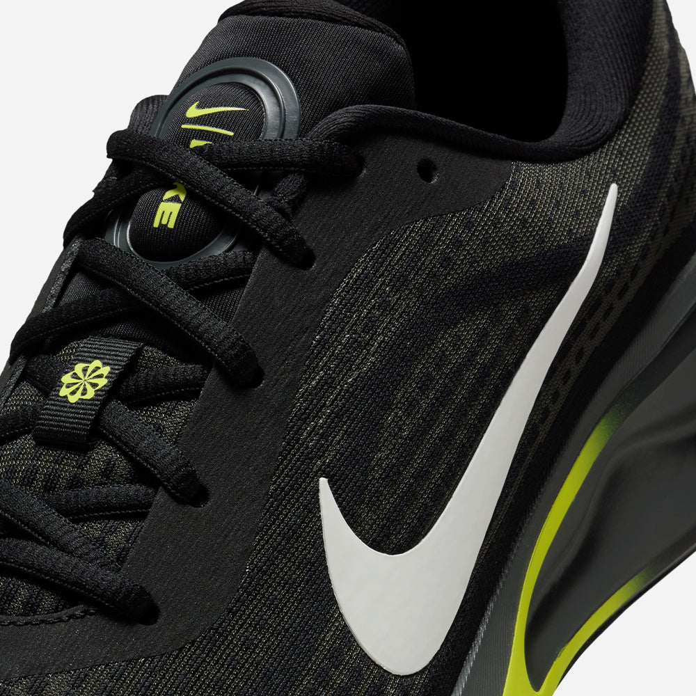 Giày Chạy Bộ Nam Nike Journey Run - Đen - Supersports Vietnam