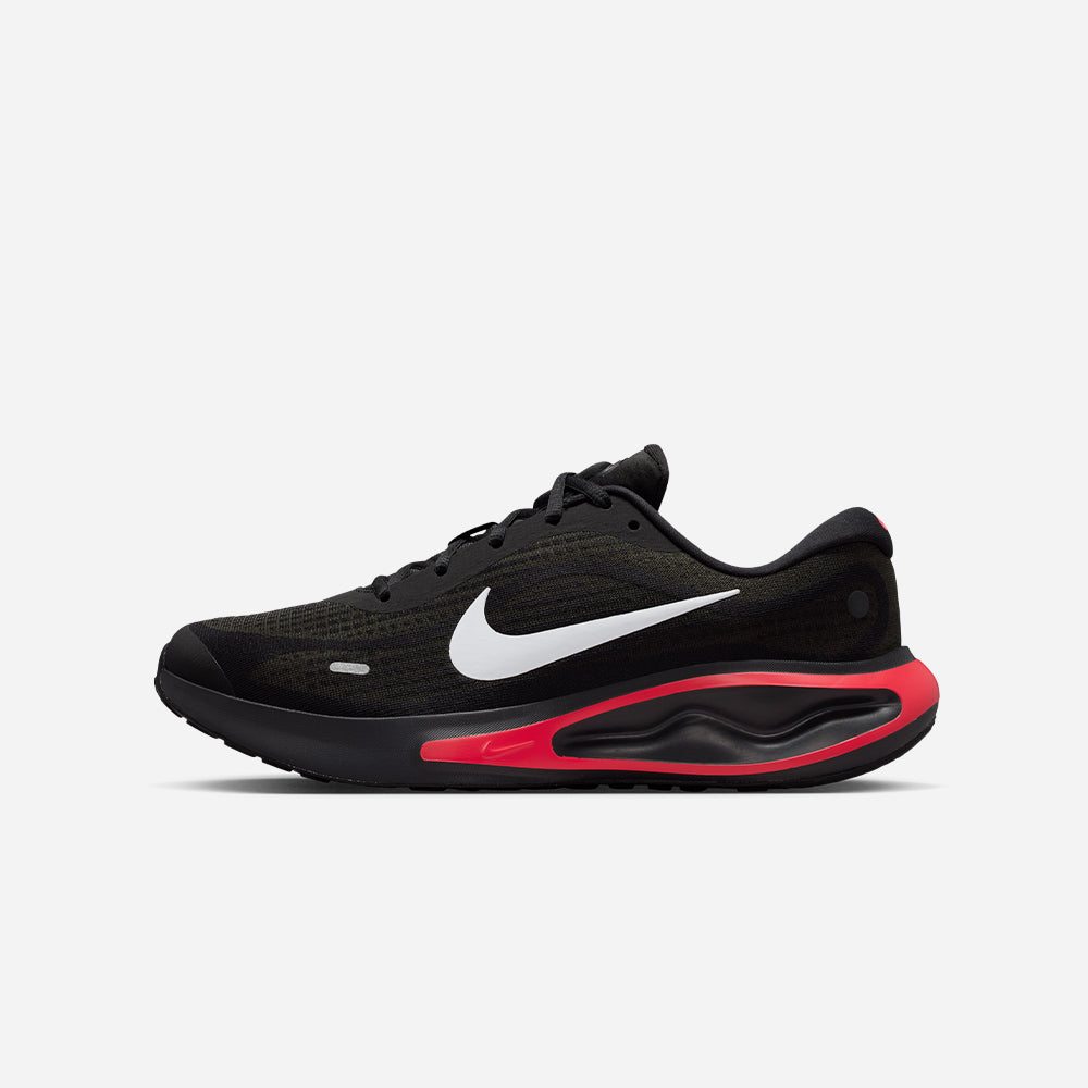 Giày Chạy Bộ Nam Nike Journey Run - Đen - Supersports Vietnam