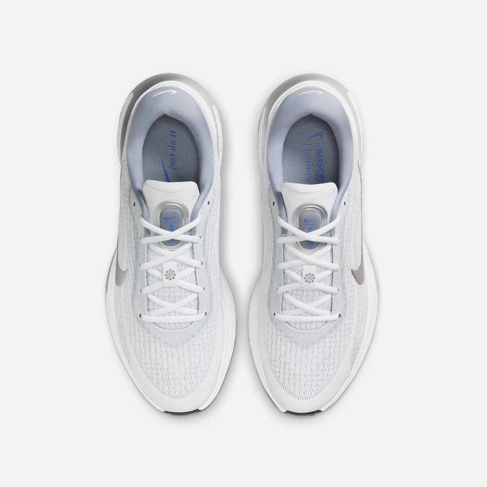Giày Chạy Bộ Nam Nike Journey Run - Xám - Supersports Vietnam
