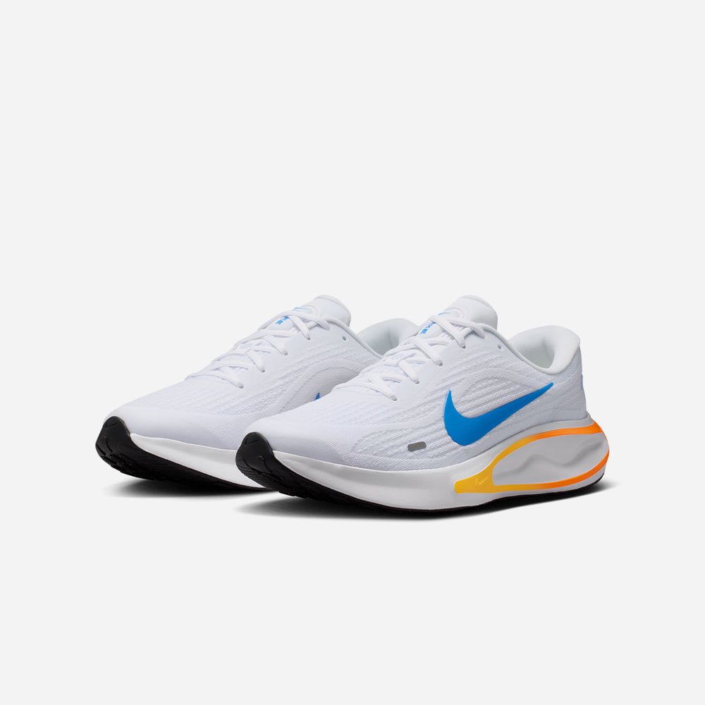 Giày Chạy Bộ Nam Nike Journey Run - Trắng - Supersports Vietnam
