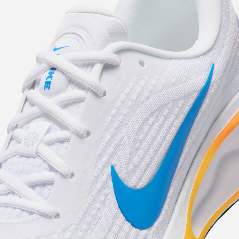 Giày Chạy Bộ Nam Nike Journey Run - Trắng - Supersports Vietnam