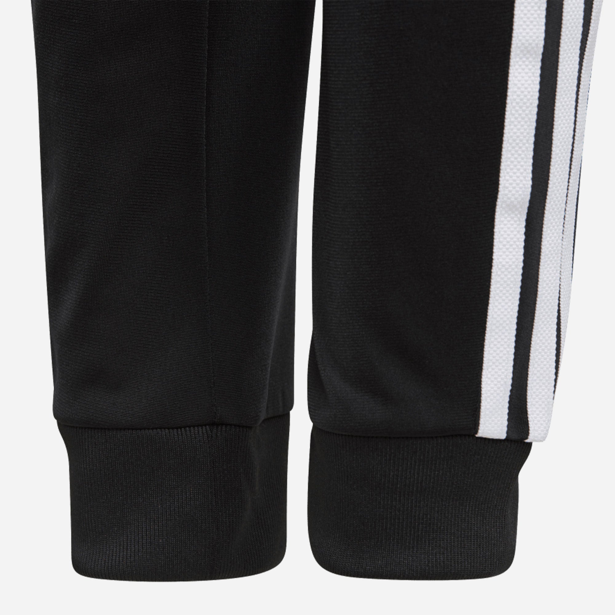 Buy Heka Breathable, Knitted Seamless Ultralight Comfort-fit Panther Black Track  Pants Online at Best Prices in India - JioMart.