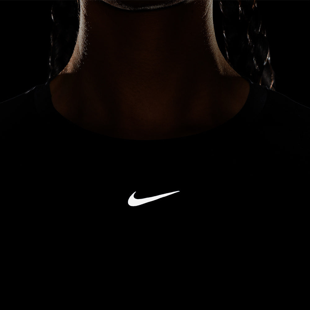 Áo Thun Nữ Nike One Classic Twist Short-Sleeve - Đen - Supersports Vietnam