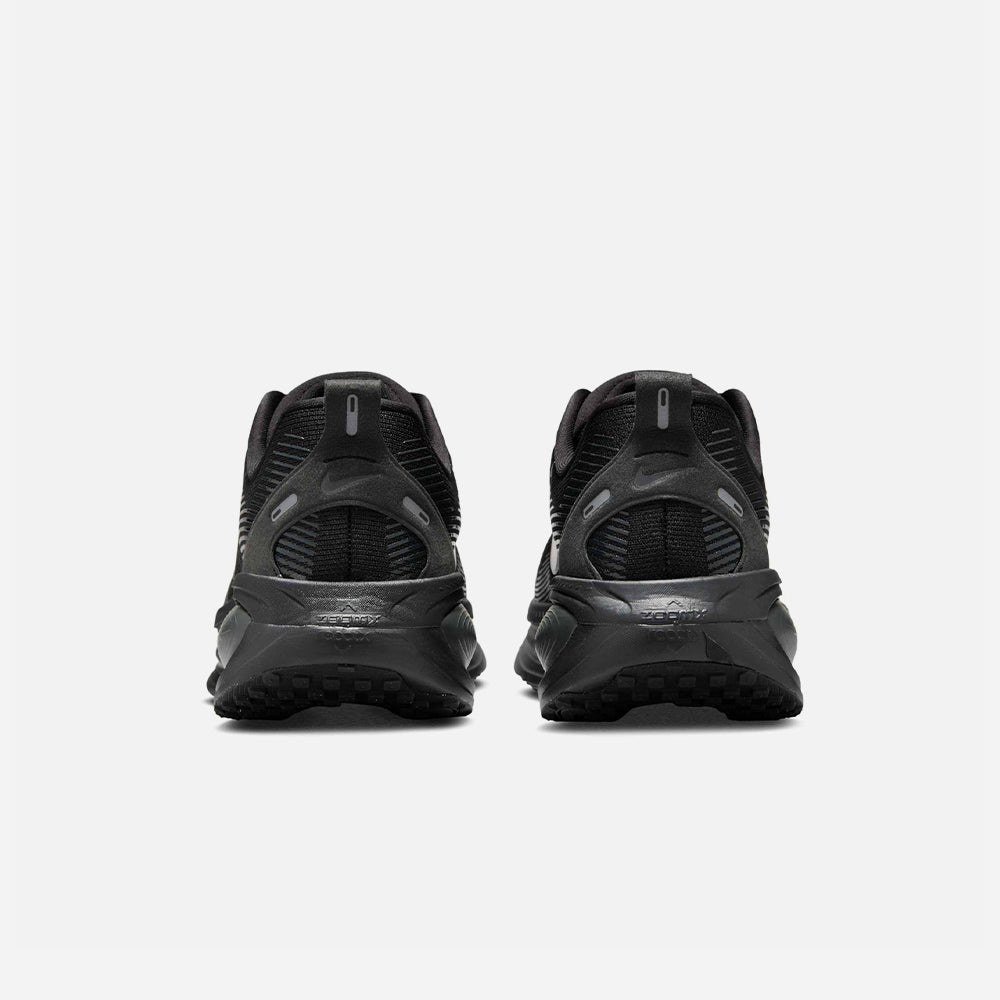 Giày Chạy Bộ Nam Nike Vomero 18 - Đen - Supersports Vietnam
