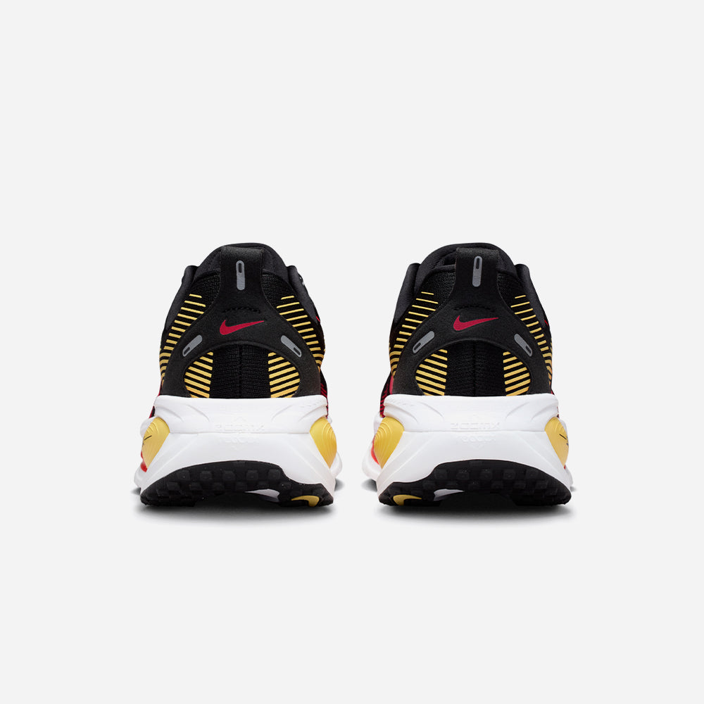 Giày Chạy Bộ Nam Nike Vomero 18 - Đen - Supersports Vietnam