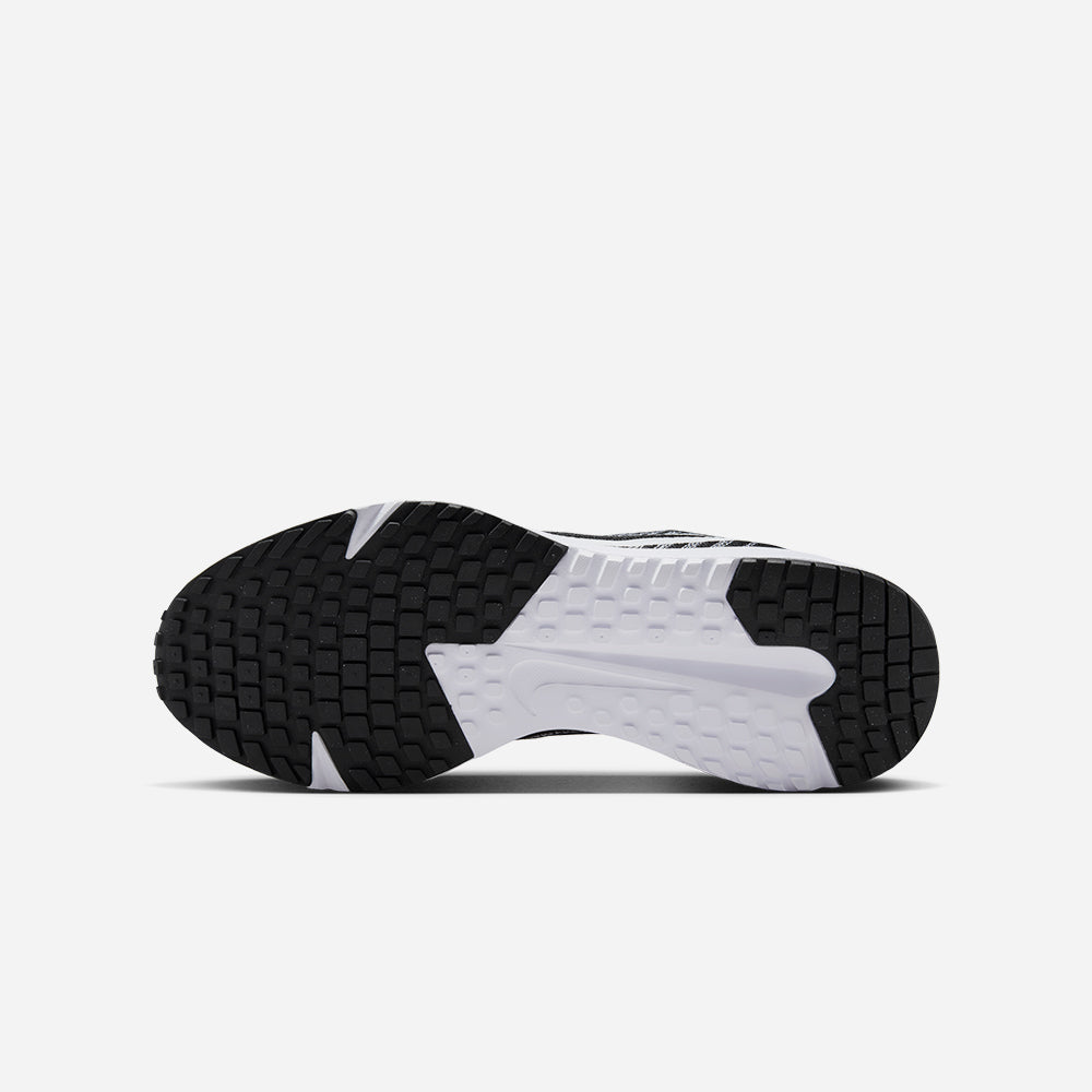 Giày Chạy Bộ Nam Nike Run Defy - Đen - Supersports Vietnam