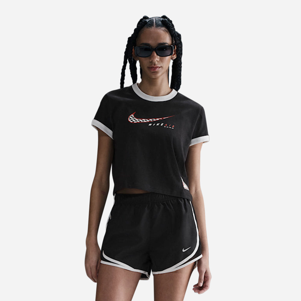Áo Thun Nữ Nike Sportswear Club Moto - Đen - Supersports Vietnam