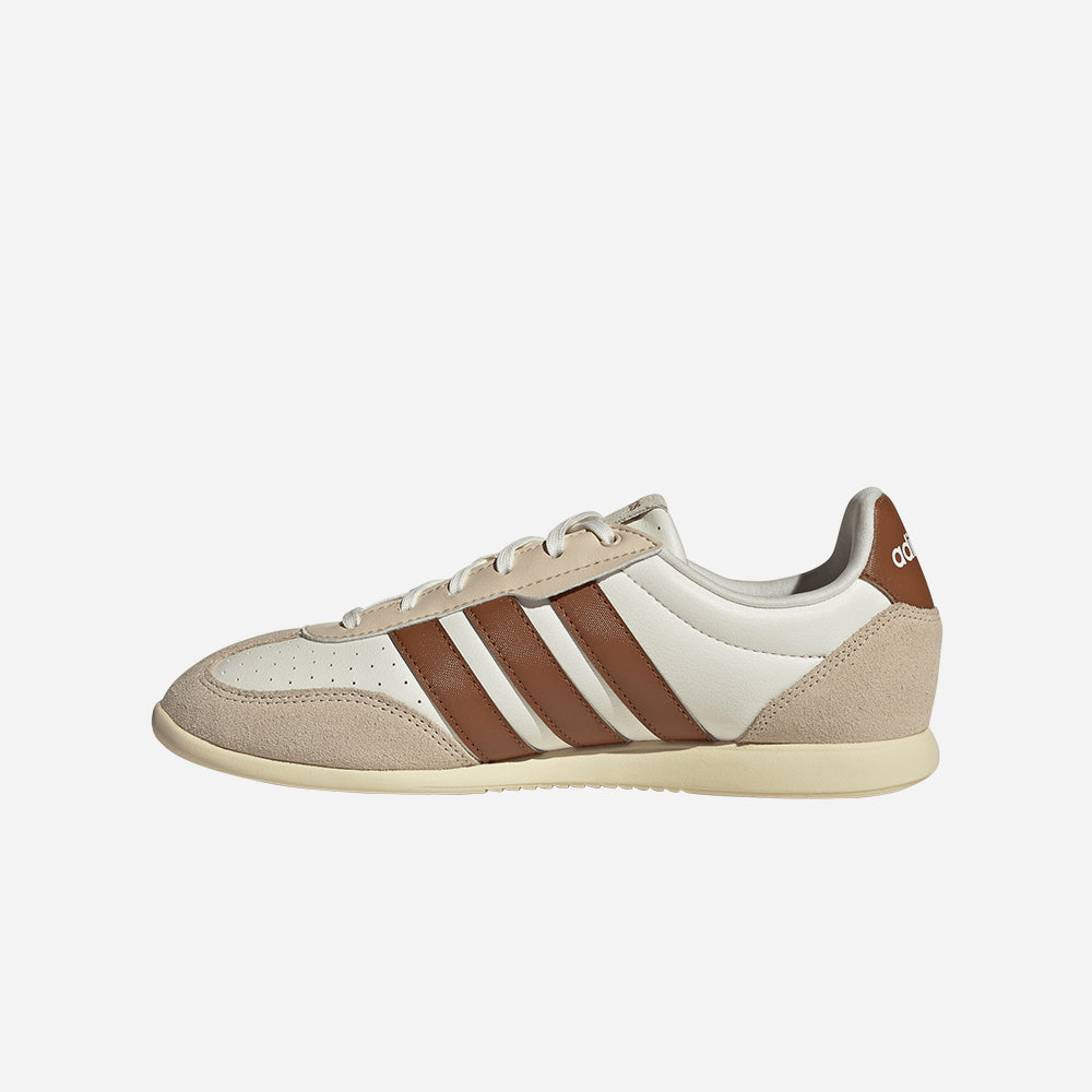 Giày Sneaker Nữ Adidas Barreda Lo - Be - Supersports Vietnam