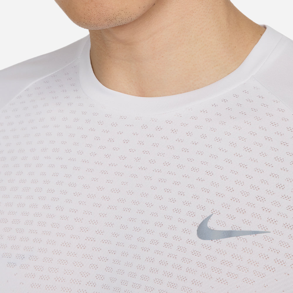 Áo Thun Nam Nike Dri-Fit Adv Short-Sleeve Stride - Trắng - Supersports Vietnam