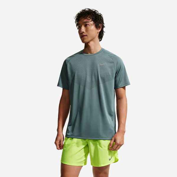Áo Thun Nam Nike Stride Dri-Fit Adv Short-Sleeve Running - Xanh Lá - Supersports Vietnam