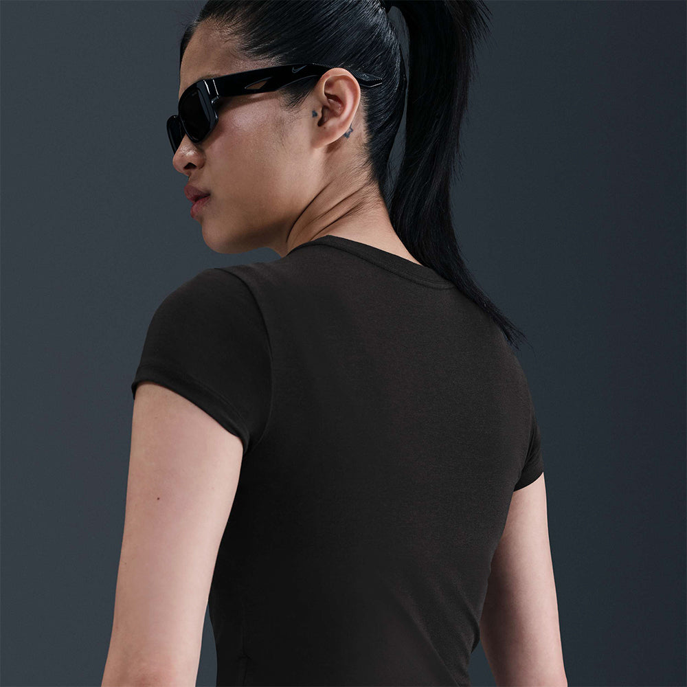 Áo Thun Tay Ngắn Nữ Nike Sportwear - Đen - Supersports Vietnam