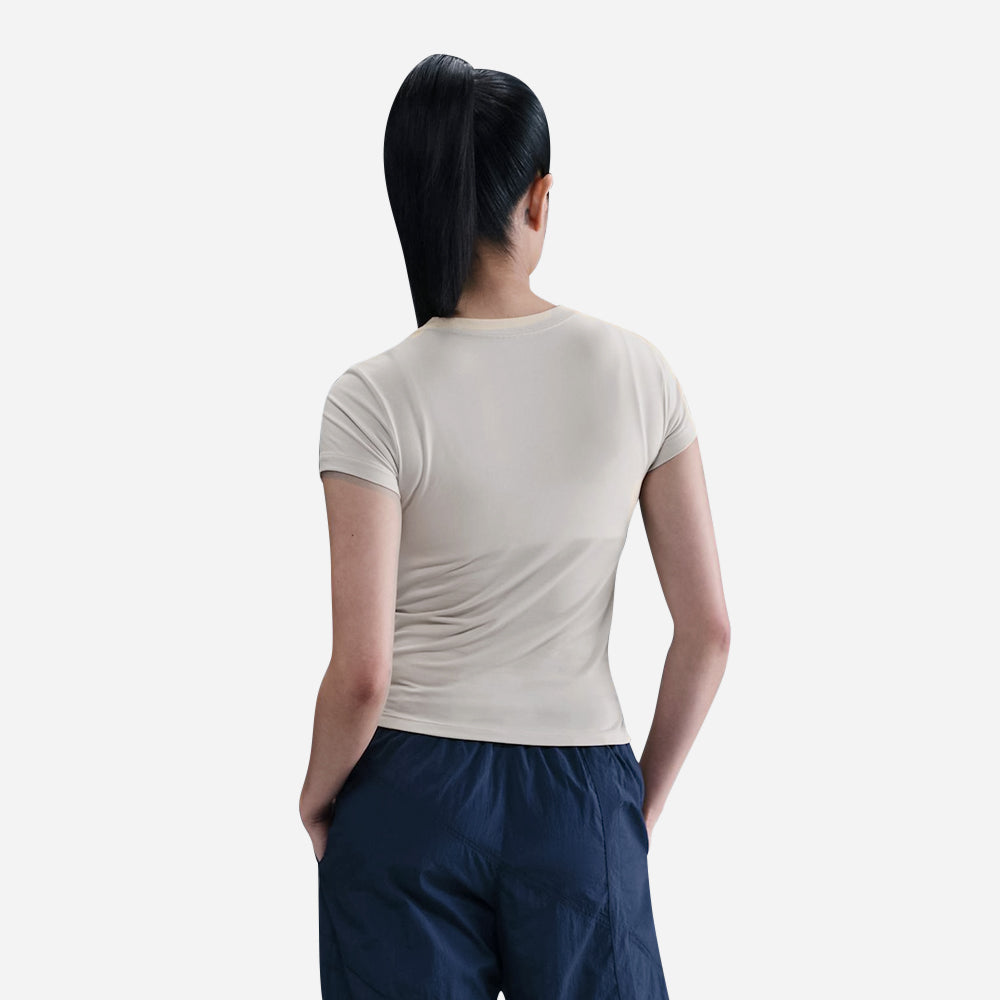 Áo Thun Tay Ngắn Nữ Nike Sportwear - Be - Supersports Vietnam