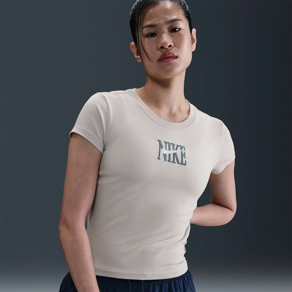 Áo Thun Tay Ngắn Nữ Nike Sportwear - Be - Supersports Vietnam