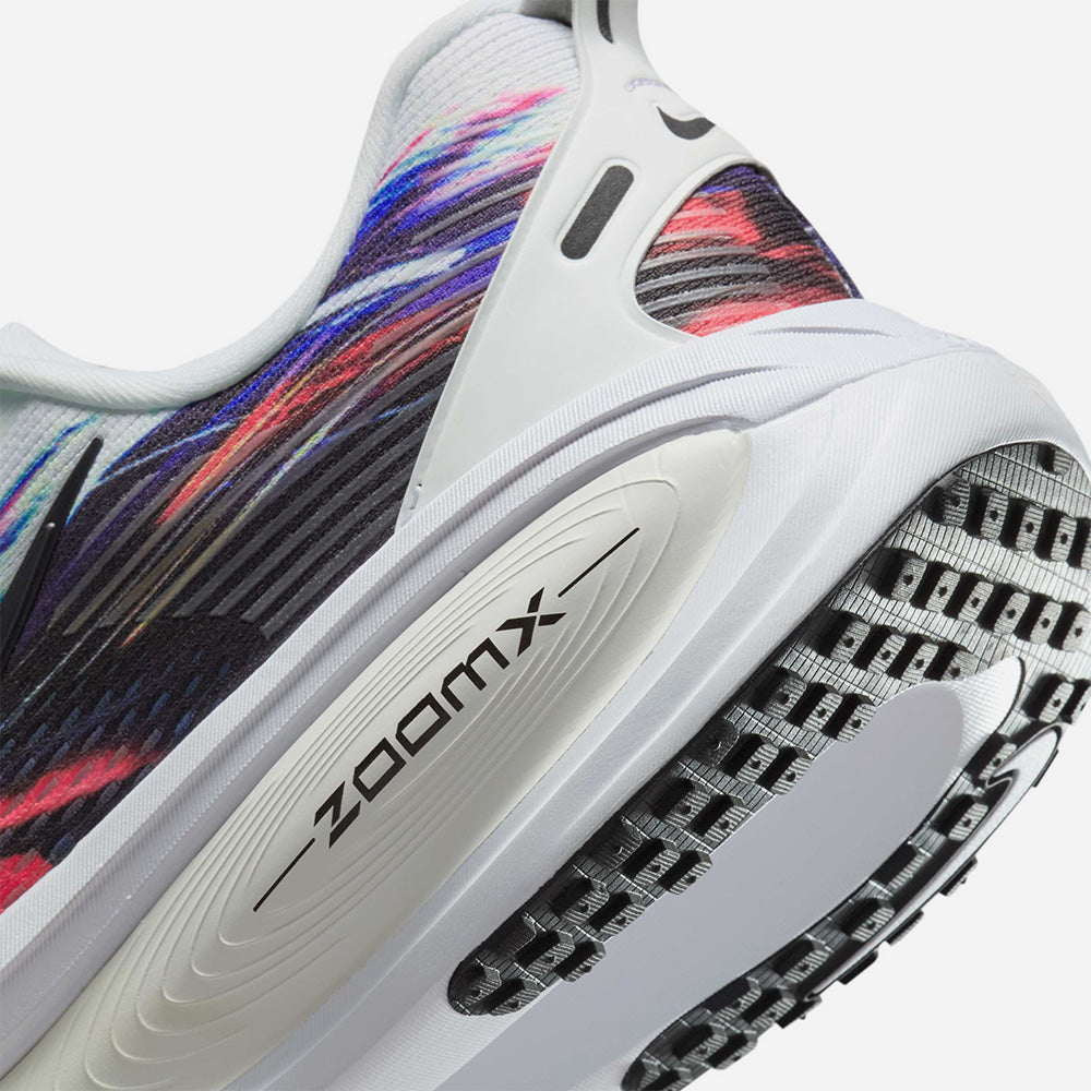 Giày Chạy Bộ Nam Nike Vomero 18 Se - Nhiều Màu - Supersports Vietnam
