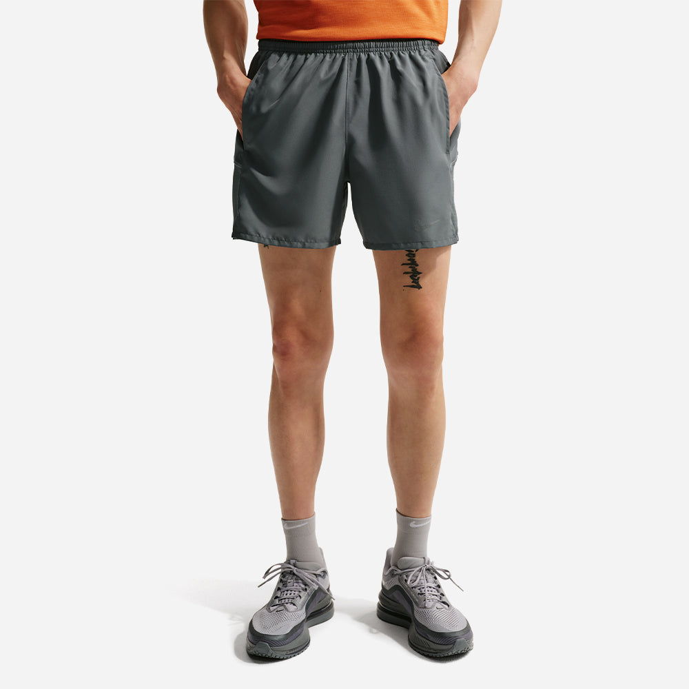 Quần Ngắn Thể Thao Nam Nike Miler Dri-Fit 5 Inch Brief-Lined Running - Xám - Supersports Vietnam