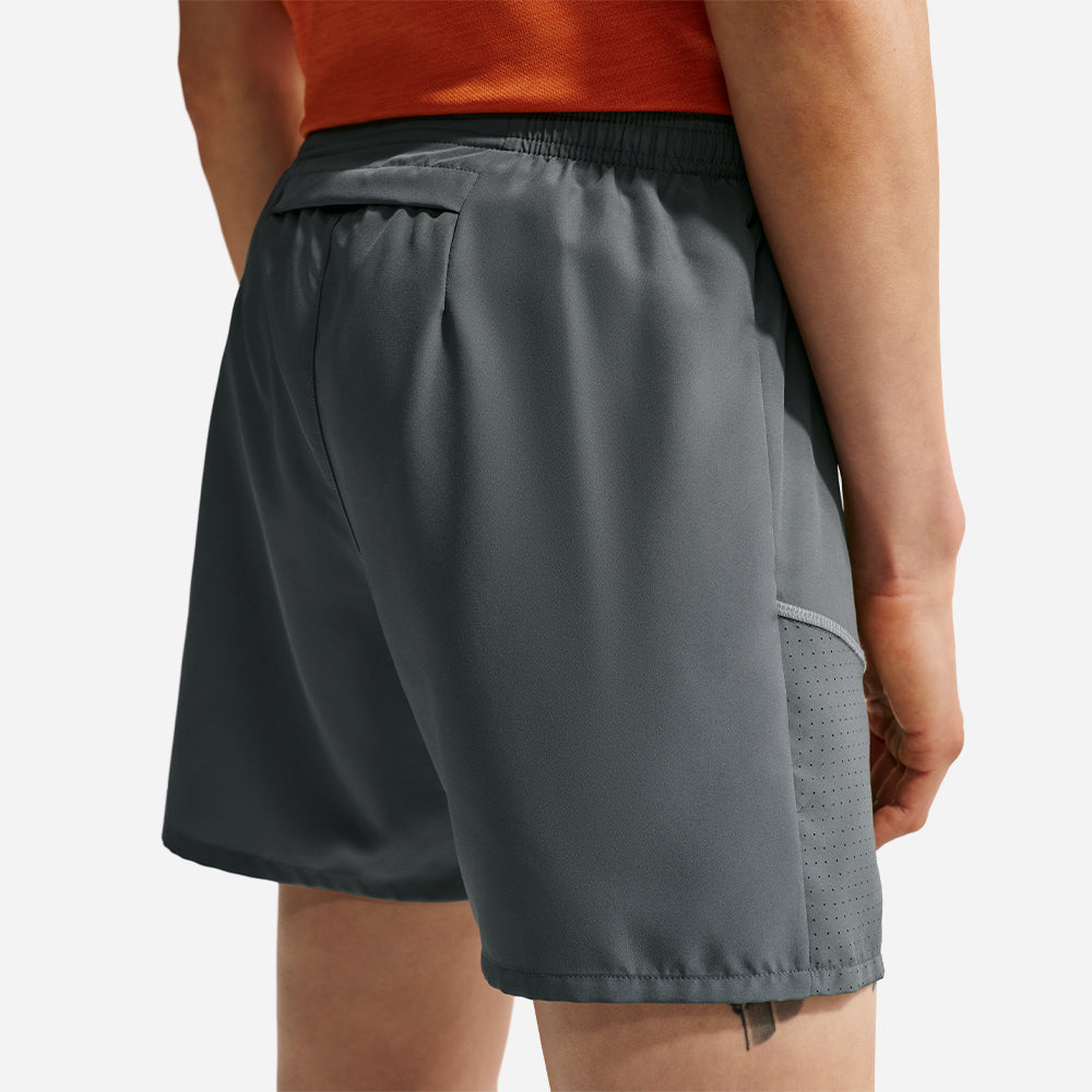 Quần Ngắn Thể Thao Nam Nike Miler Dri-Fit 5 Inch Brief-Lined Running - Xám - Supersports Vietnam